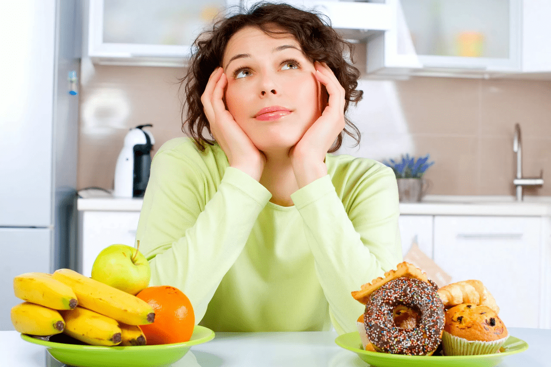 fruits and sweets during the diet